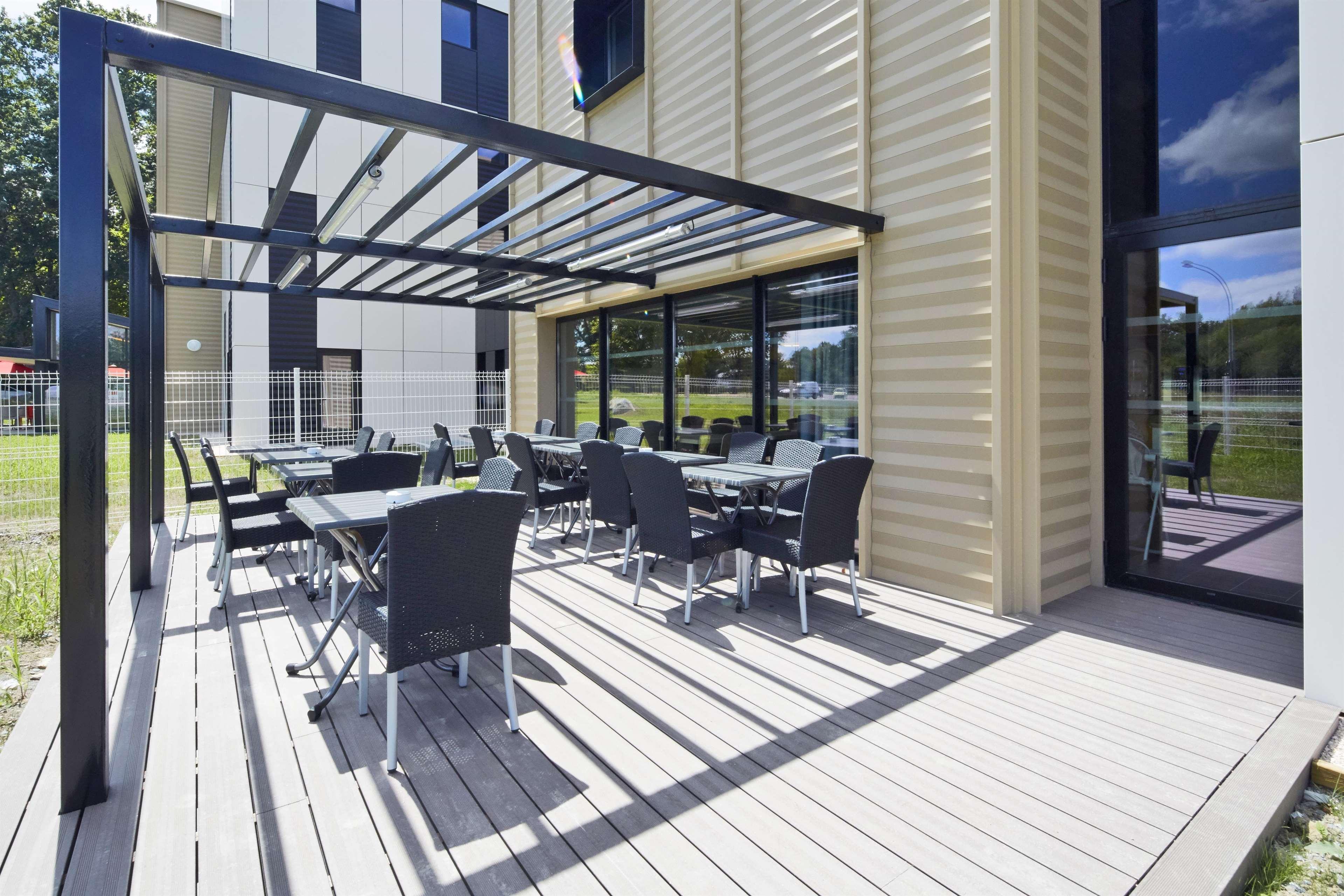 Kyriad Prestige Pau – Palais des Sports Exterior foto