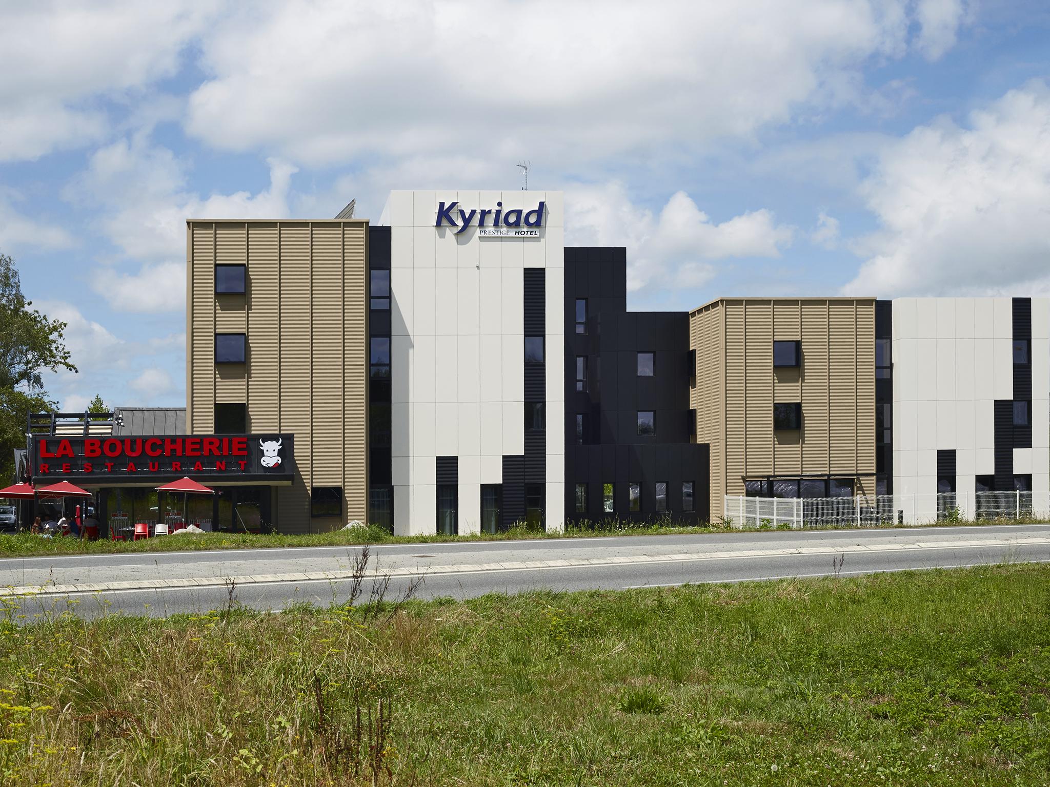 Kyriad Prestige Pau – Palais des Sports Exterior foto